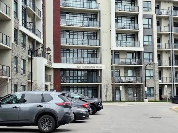 125 Shoreview Pl #308, Hamilton, ON L8E 0K3