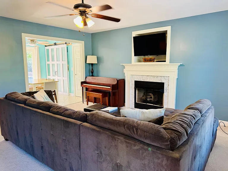 2576 Blue Dog Ct — Photo 31
