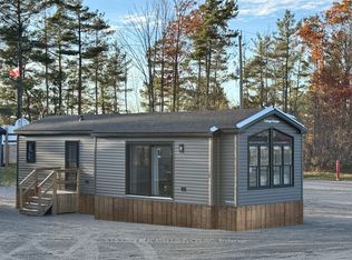 1047 Bonnie Lake Camp Rd, Bracebridge, ON P1L 1W9