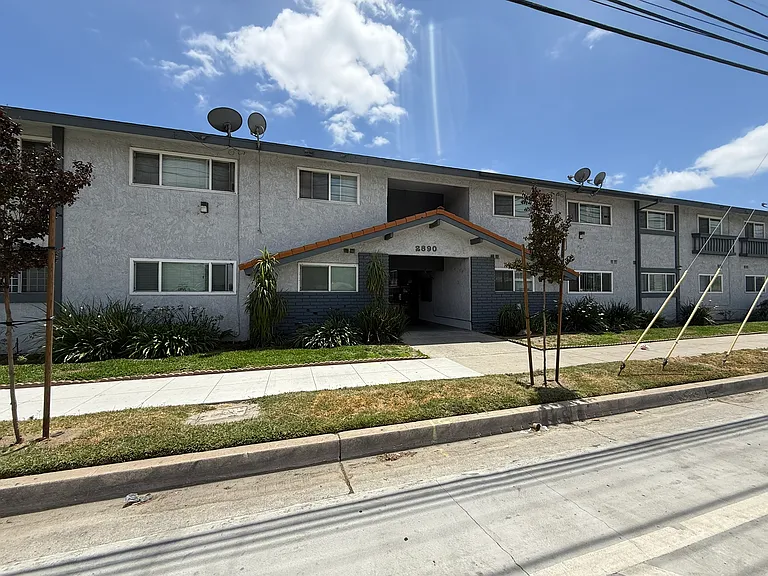 2890 E Artesia Blvd #39 — Photo 4