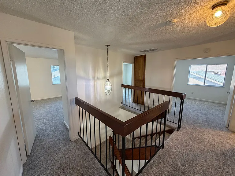 872 Shellwood Way — Photo 24