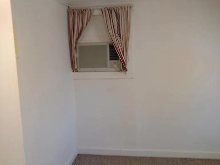 6552 Westshore Dr #UPPER — Photo 12