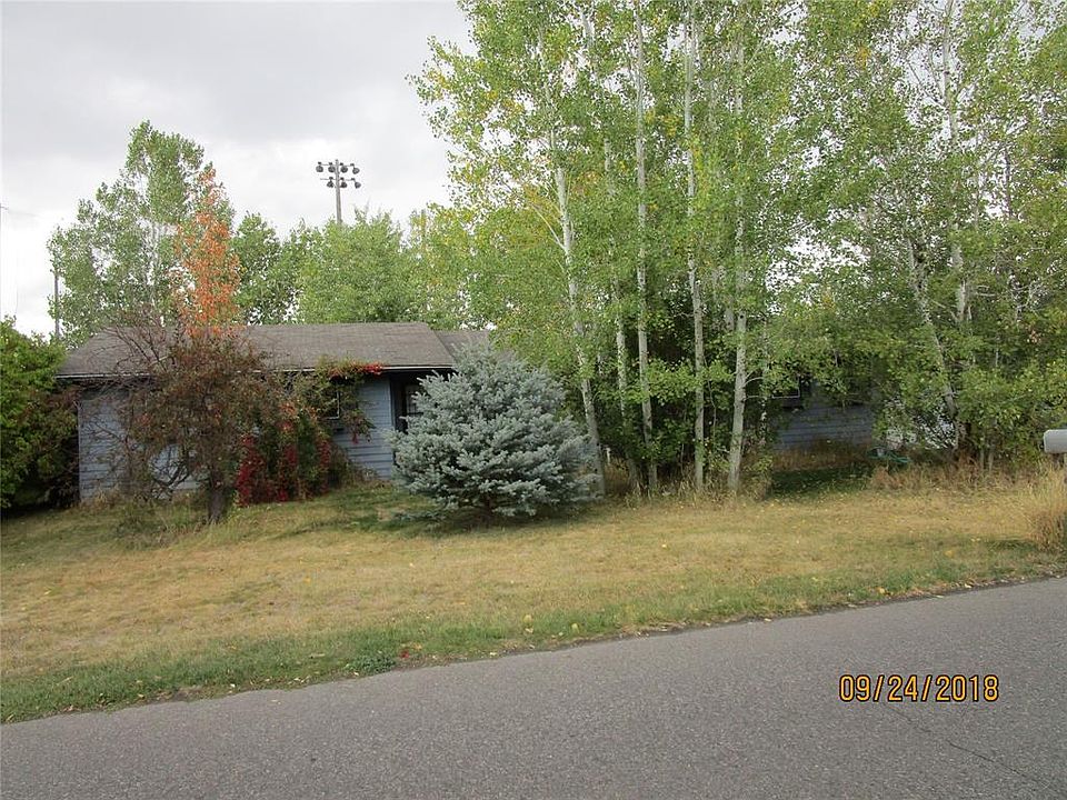 2nd image of 605 Mayfair Dr