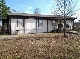 21 County Road 215, Norfork, AR 72658