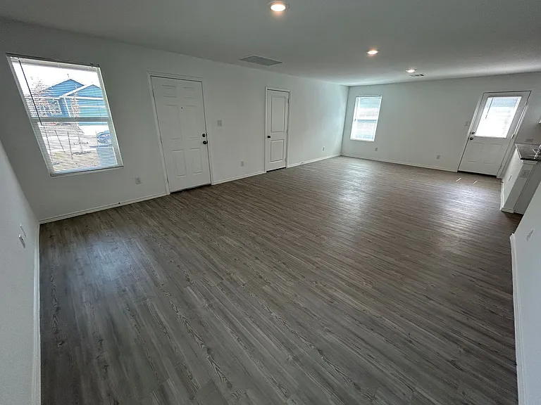 4206 Osmosis Dr — Photo 5