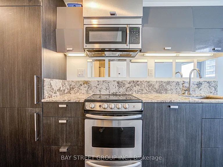 290 Adelaide St W #3002 — Photo 16