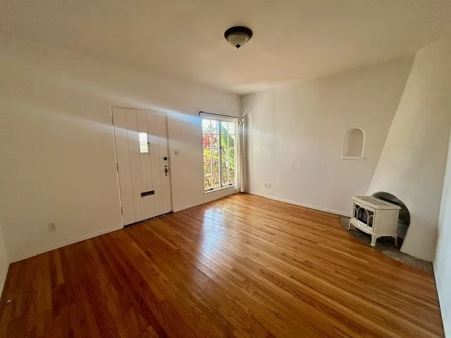 2448 Adams Ave #6 — Photo 8