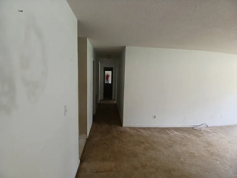 563 Hendrix Rd — Photo 5