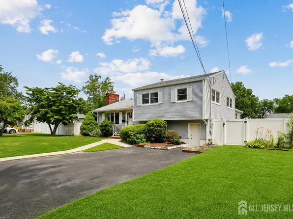80 Easton Avenue, Spotswood, NJ 08884