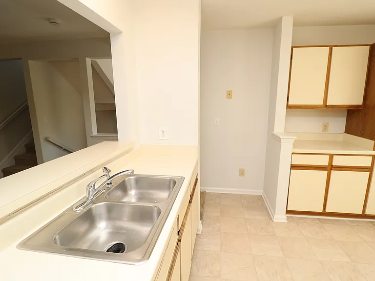 102 Union Jack Ln — Photo 16
