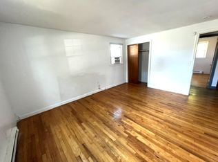 185 Hynes Ave #185, Groton, CT 06340