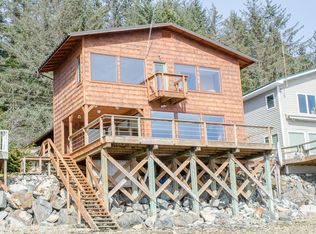 604 E Tenakee Ave, Tenakee Springs, AK 99841