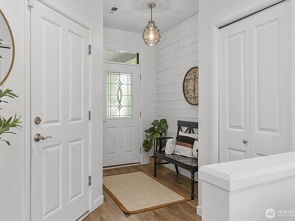 3rd image of 16118 35th Drive SE