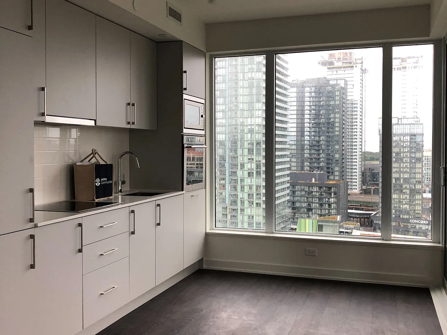 3 bed, $3,500 — Photo 3