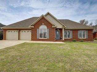 2903 Whiteford Dr SW, Decatur, AL 35603