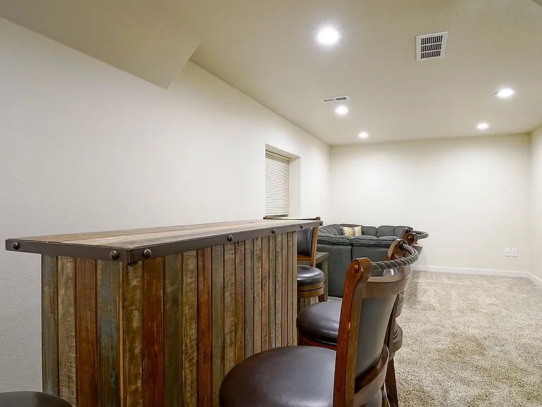 5038 Chariot Dr — Photo 20