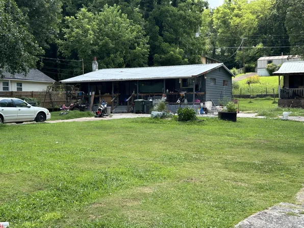 8 Kellys Ferry Ave, Chattanooga, TN 37419
