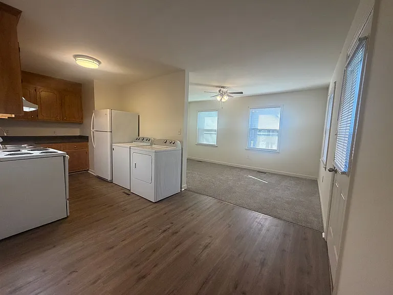 24000 Sequoia Rd — Photo 7