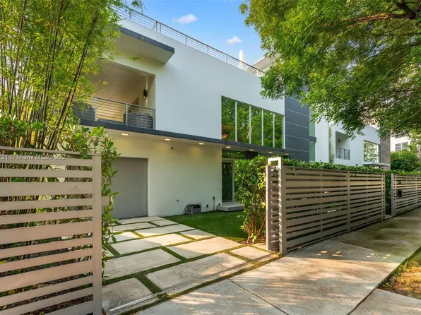 1510 SW 4th Ave, Miami, FL 33129