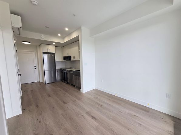1 bedroom rental in Surrey — photo 6