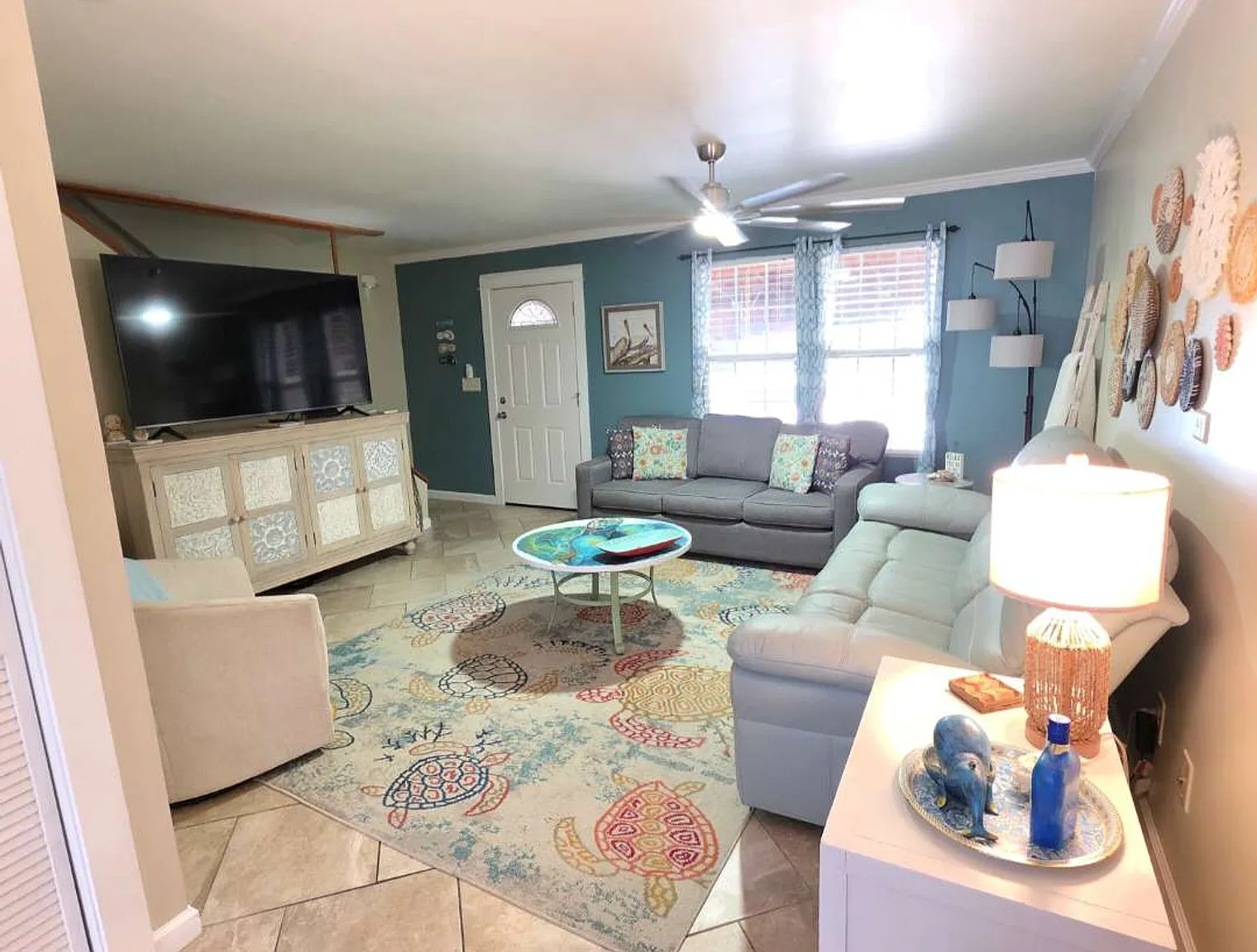 2 bed, 2.0 bath, 1291 sqft, $1,557 — Photo 3