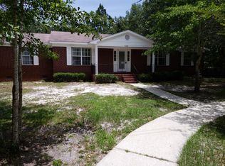7152 Blueberry Ln, Navarre, FL 32566