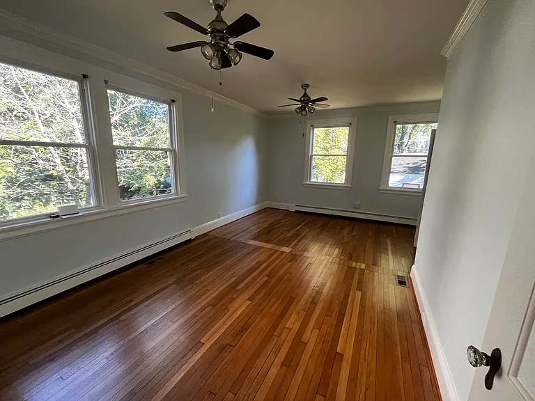 Rear bedroom