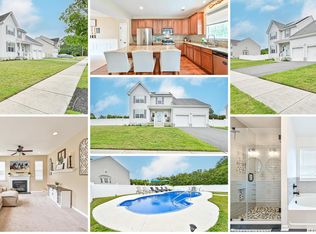 3 Moonlight Dr, Egg Harbor Township, NJ 08234
