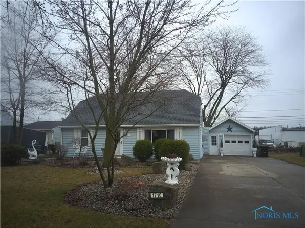 1710 Hopkins St, Defiance, OH 43512