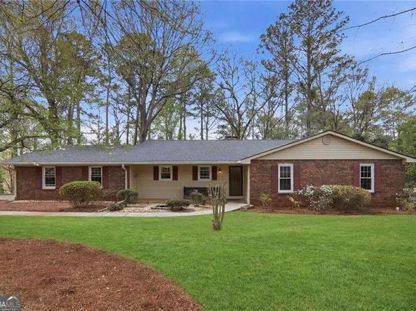 1410 Dallas Cir SW, Marietta, GA 30064