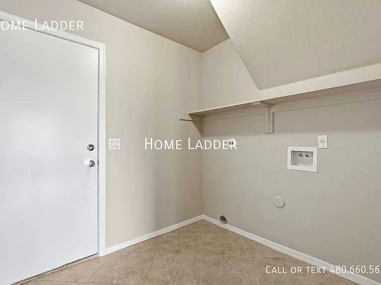 599 W Country Estates Ave — Photo 21