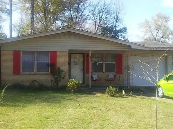 405 N Park Dr, Springhill, LA 71075