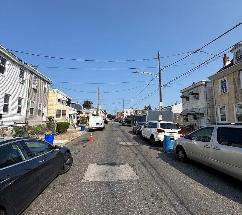 1st image of 2021 Plum St