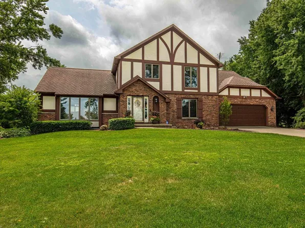 W5625 Rolling Acres Lane, Monroe, WI 53566