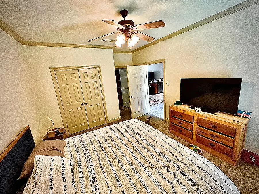 3 bed, 1168 sqft, $1,700 — Photo 4