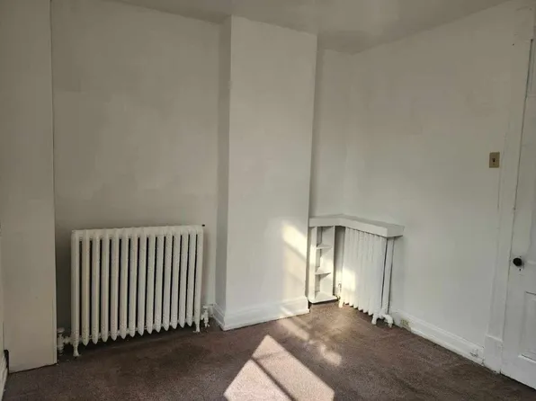 1 bed, 1.0 bath, $1,009, 113 E 3rd St, Duluth, MN 55805