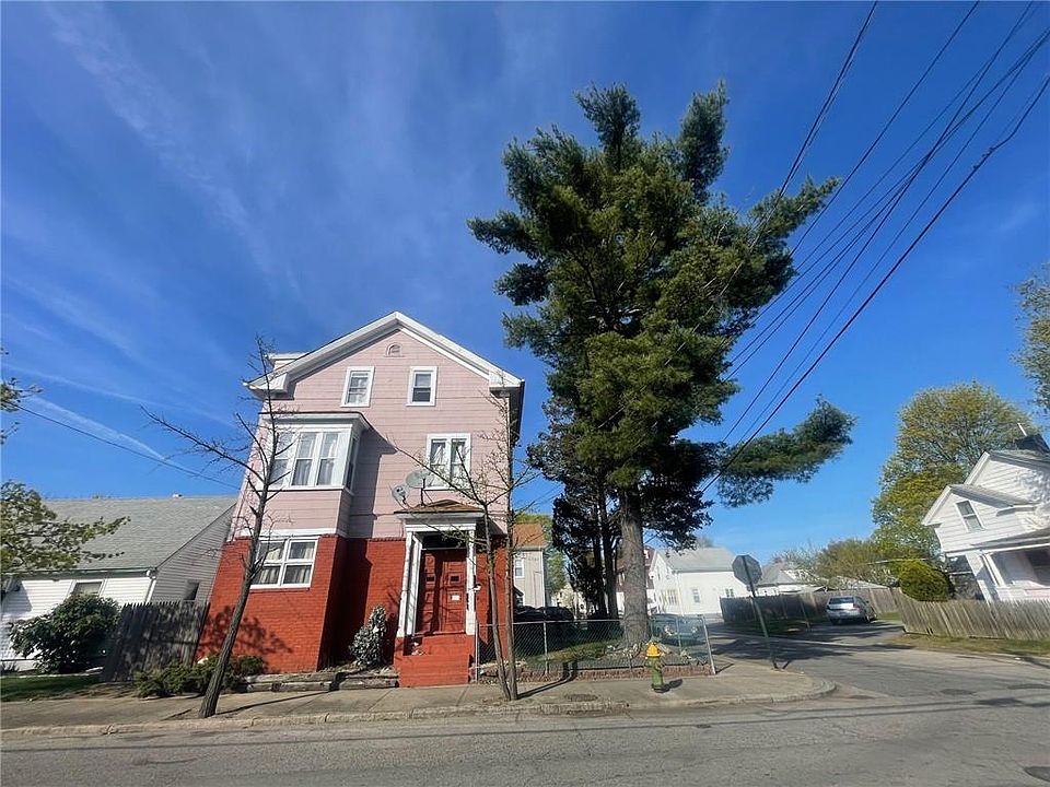 2nd image of 62 Daniel Ave