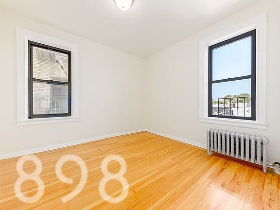 5th image of 32-52 33rd St #D7