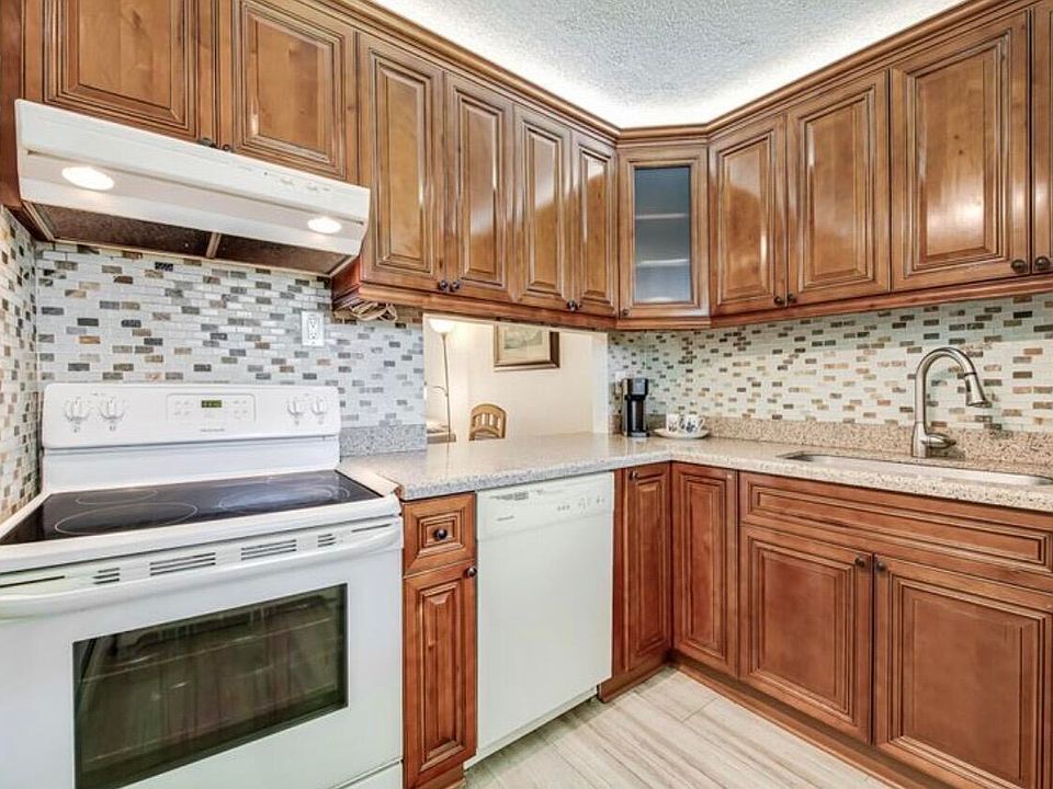 1st image of 2855 Garden Drive S #102