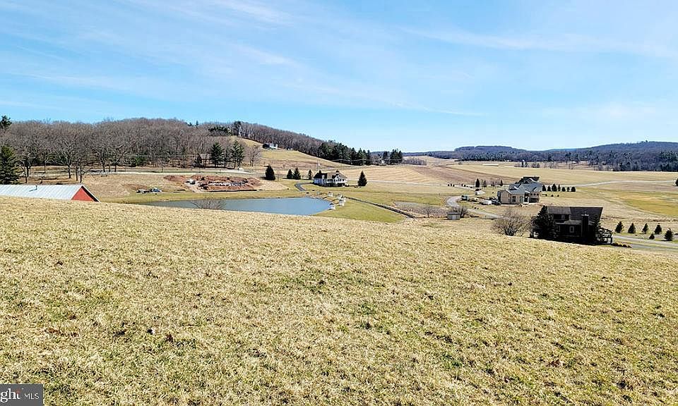 1st image of 61 Waterfront Greens Dr