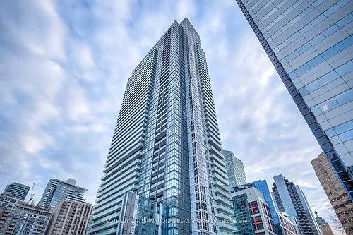 300 Front St W #2409 Photo 1