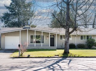 2216 SE 178th Pl, Portland, OR 97233