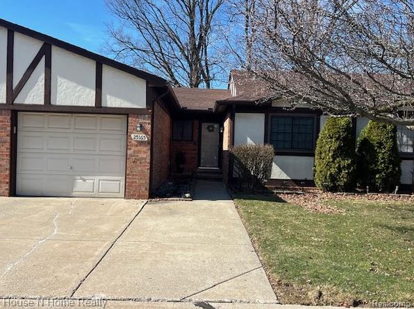 25165 Joanne Smith Dr
