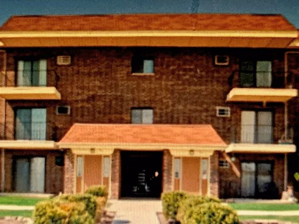 943 N Rohlwing Rd APT 101H, Addison, IL 60101