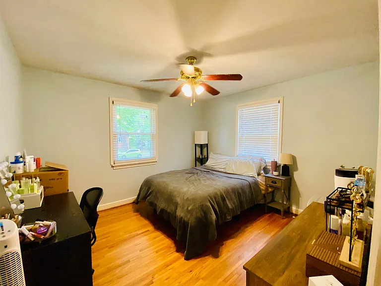 6406 Kensington Ave — Photo 19