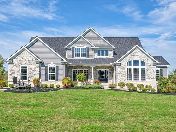 2nd image of 9011 Mulberry Pointe