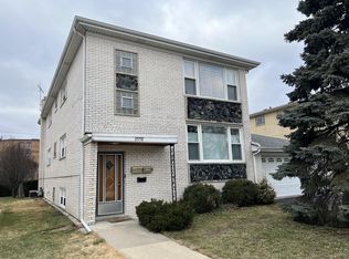 2058 Parkside Dr APT 2, Park Ridge, IL 60068