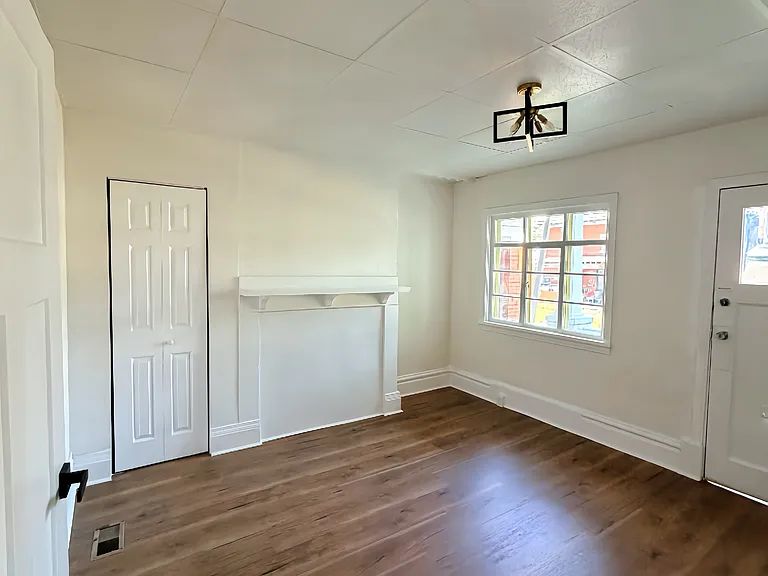 430 Orchard Pl — Photo 12