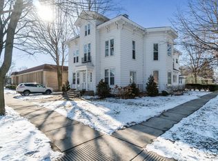 207 Washington St #G, Valparaiso, IN