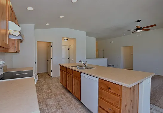 2035 Blue Moon Dr — Photo 10